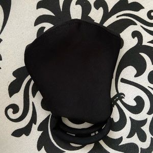 Neoprene Black Mask♥️